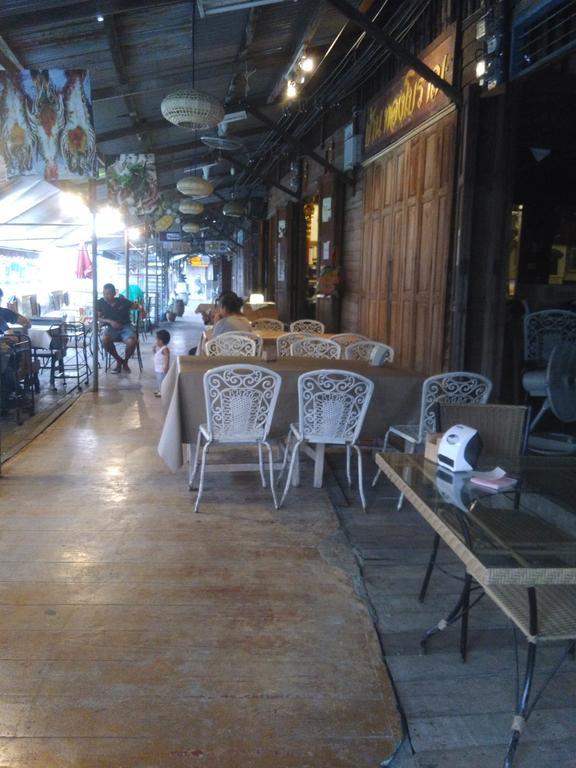 Patchaya Guesthouse Amphawa Exterior photo